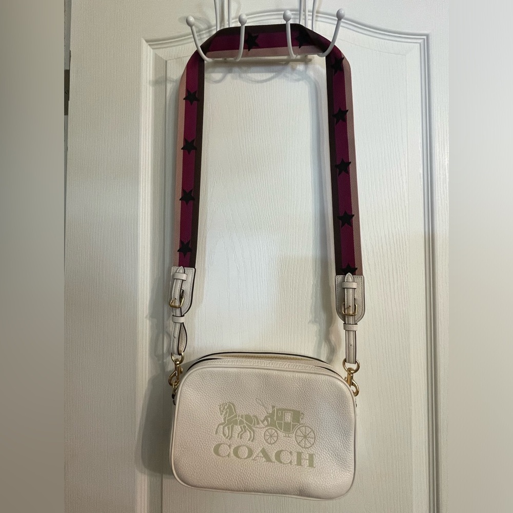 Crossbody coach